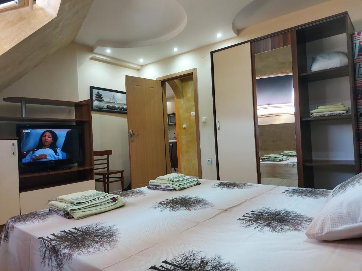 Yana Apartments ساندانسكي المظهر الخارجي الصورة