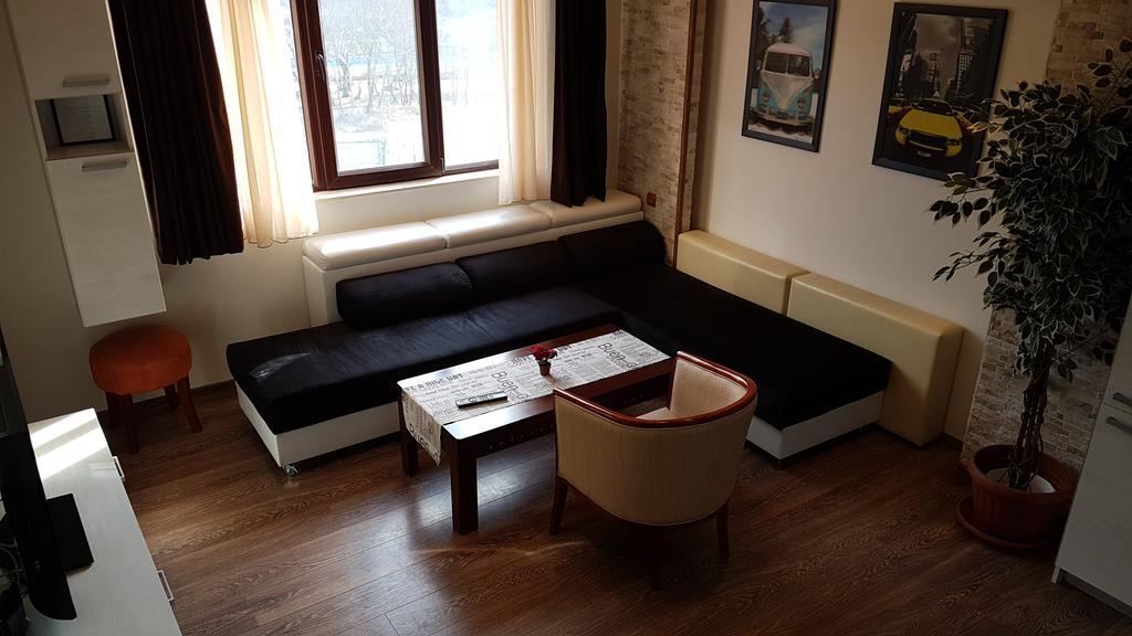 Yana Apartments ساندانسكي المظهر الخارجي الصورة